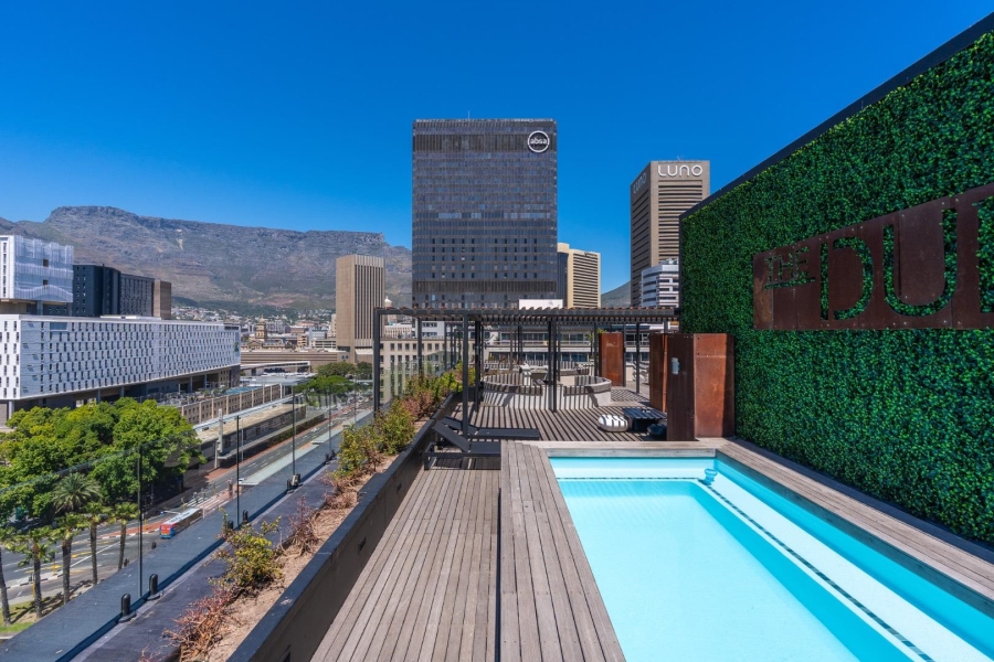 1 Bedroom Property for Sale in Foreshore Western Cape